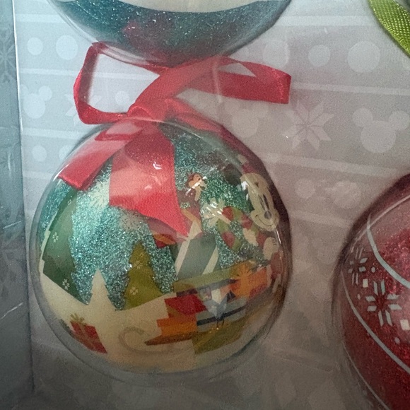 Disney Store Christmas set of six ornaments - Picture 7 of 8